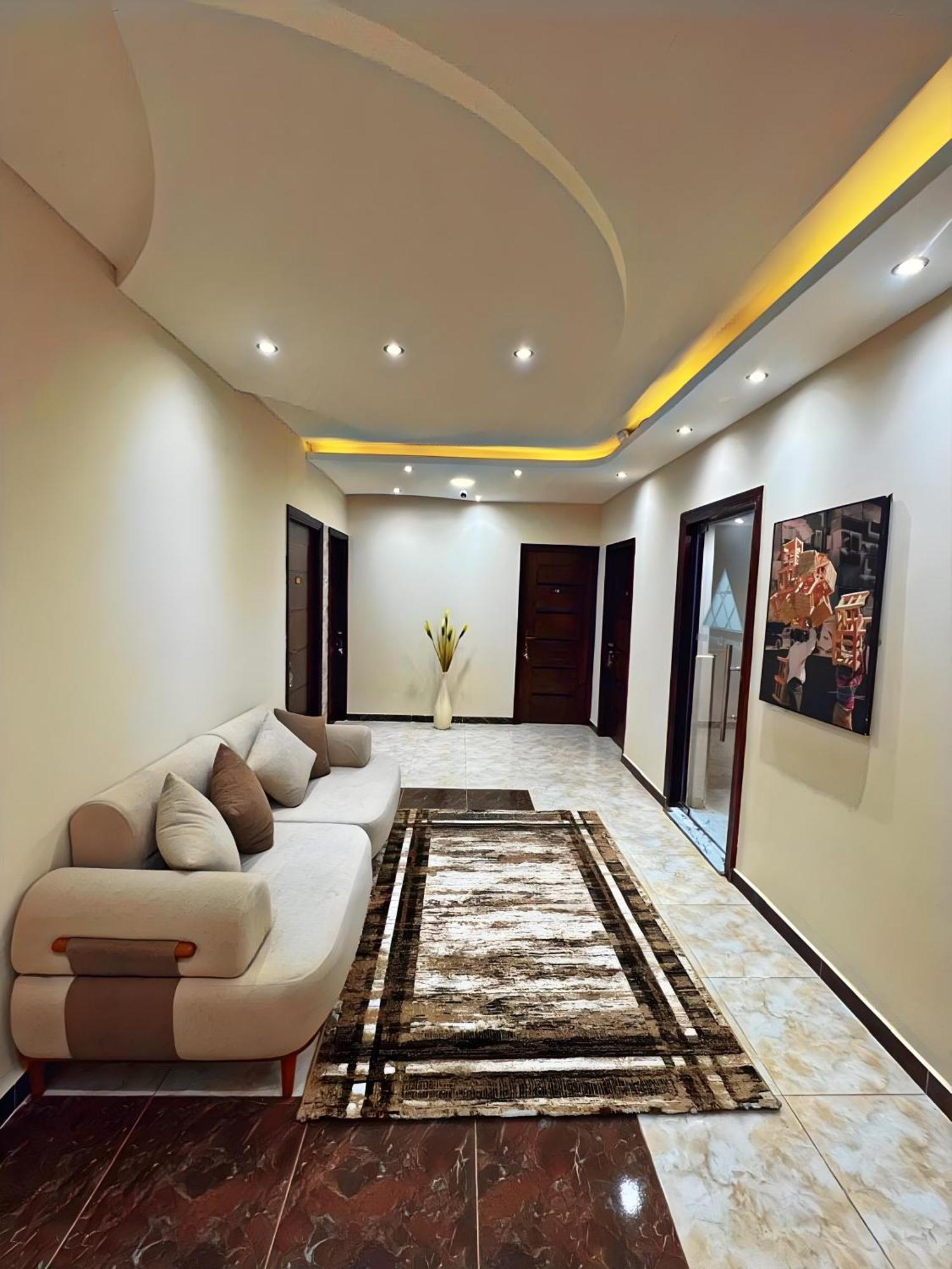 Hotel Pyramids Crypt Gate Way 5*