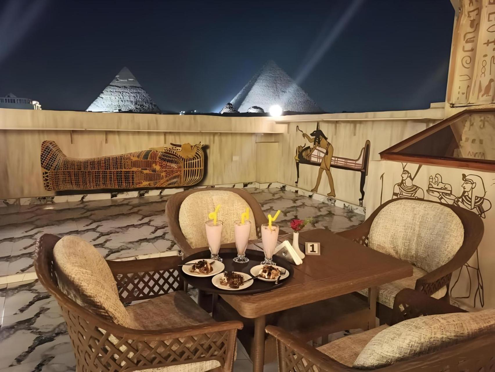 Pyramids Crypt Gate Way Hotel 5*